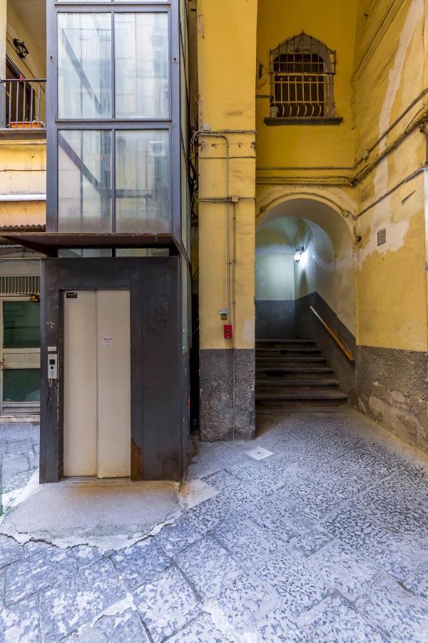 Umberto'S Nest At Toledo Apartamento Nápoles Exterior foto